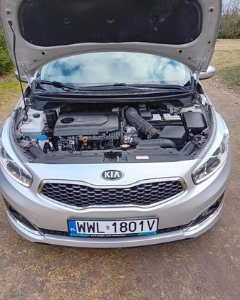 Kia Ceed cena 33900 przebieg: 242200, rok produkcji 2017 z Ziębice małe 667